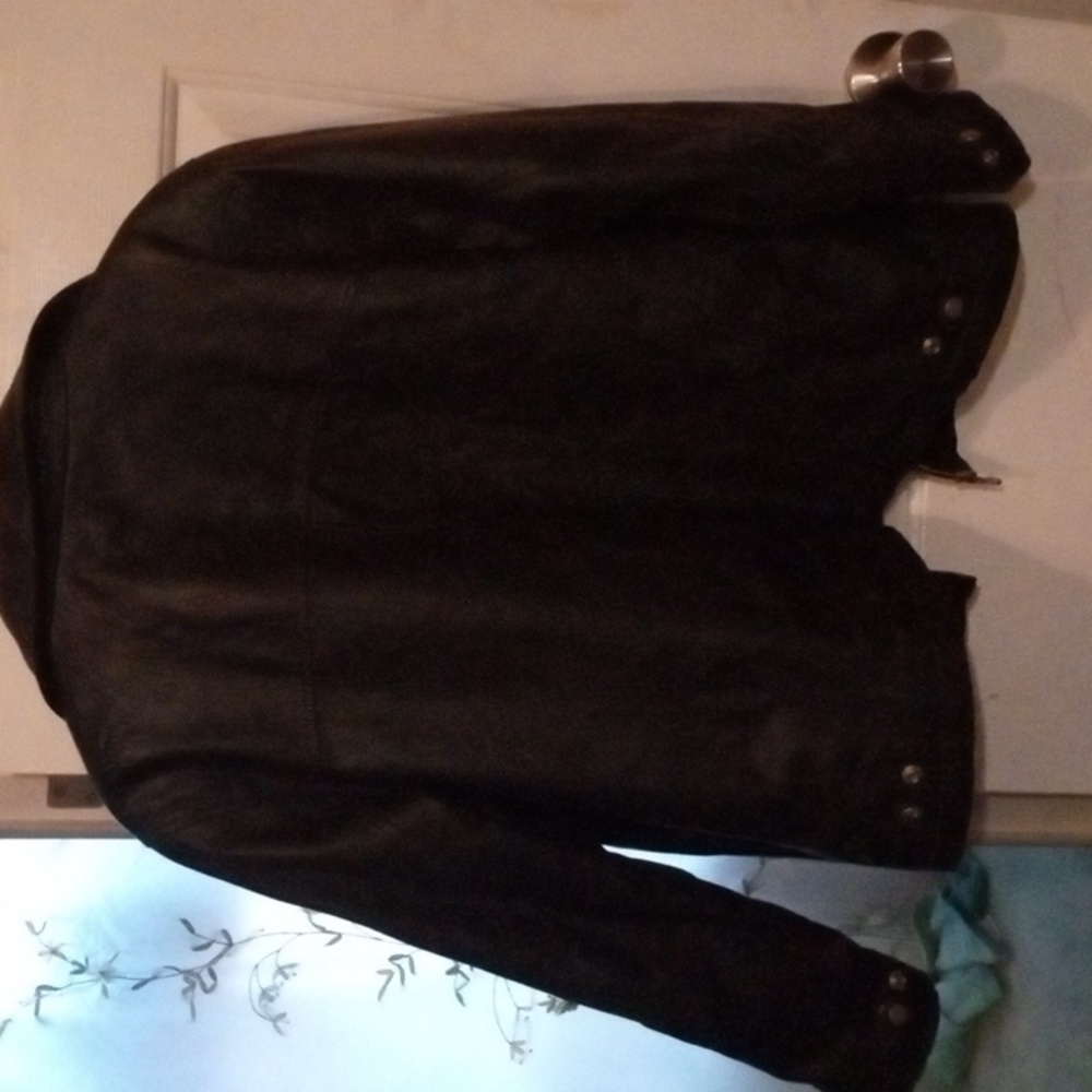 Leather jacket - Picture 2 of 2
